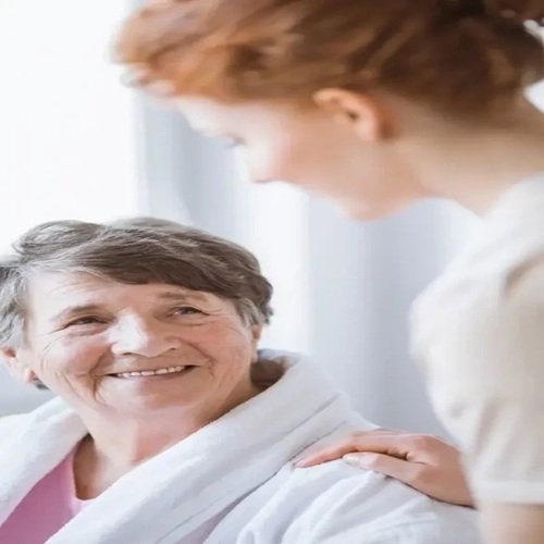 Navigating the Transition: A Comprehensive Guide to Assisted Living and Wellness in Oakville