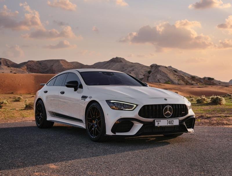 Dubai Luxury Car Rental: Experience Premium Driving with Mercedes rent mercedes in dubai