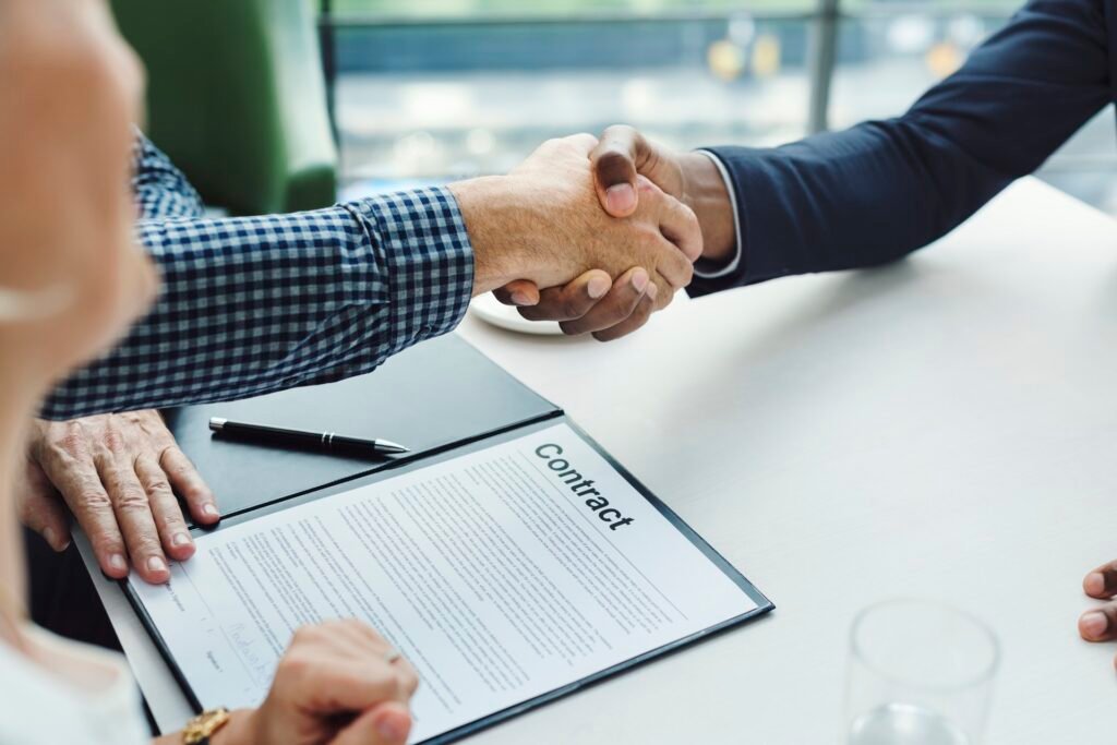Breach of Contract in Florida: How Commercial Business Law Attorneys Protect Your Bottom Line business law attorneys