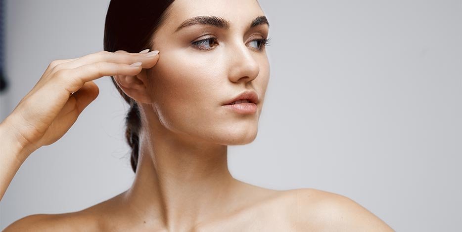 Brow Lift in London: Lifting Sagging Brows for a Fresher Expression