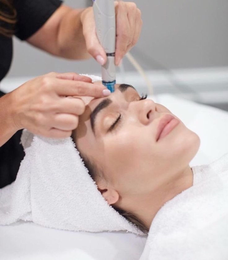 Hydrafacial for Skin Glow: The Complete Guide to Modern Facial Rejuvenation hydrafacial in islamabad