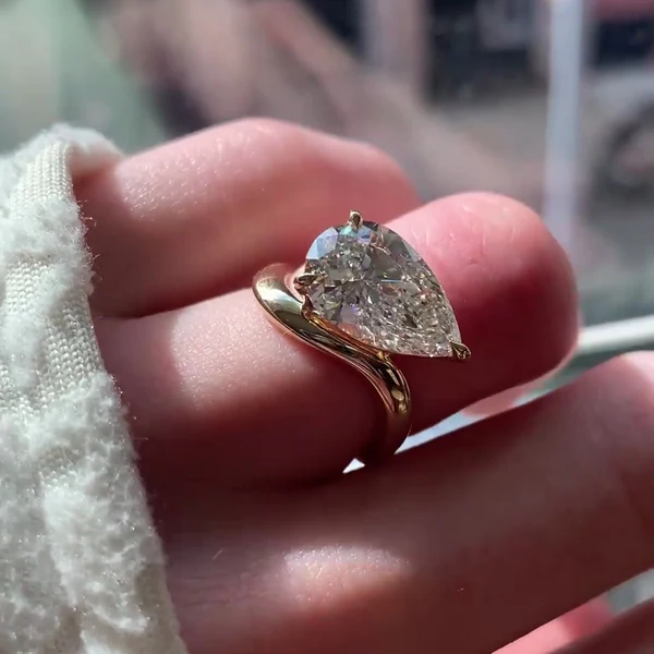East West Engagement Rings with Distinct Diamond Layouts
