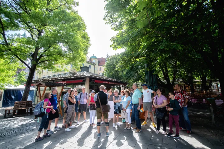Munich Walking Tour: History, Culture & Top Attractions