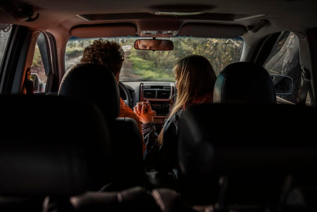 How to Choose Between a 12-Passenger and 15-Passenger Van in Austin Passenger Van austin