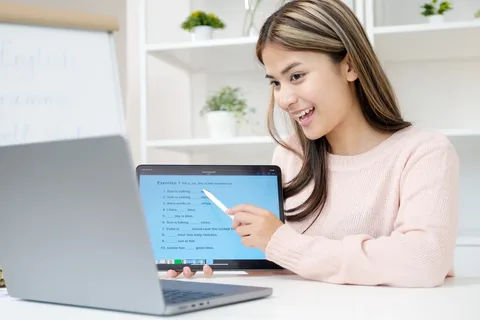 A Complete Guide to Professional Online Learning for Career Growth